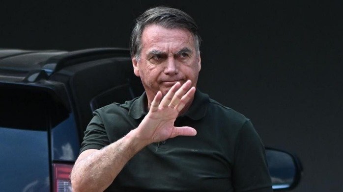 former brazilian president bolsonaro sentenced to 27 years in prison