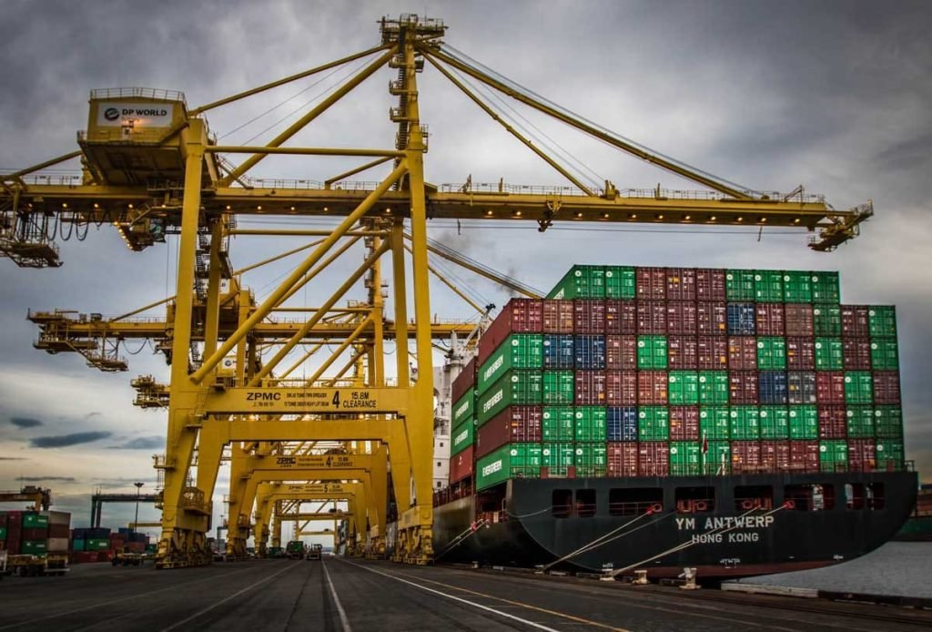 India-China trade deficit projected to reach record level in 2025
