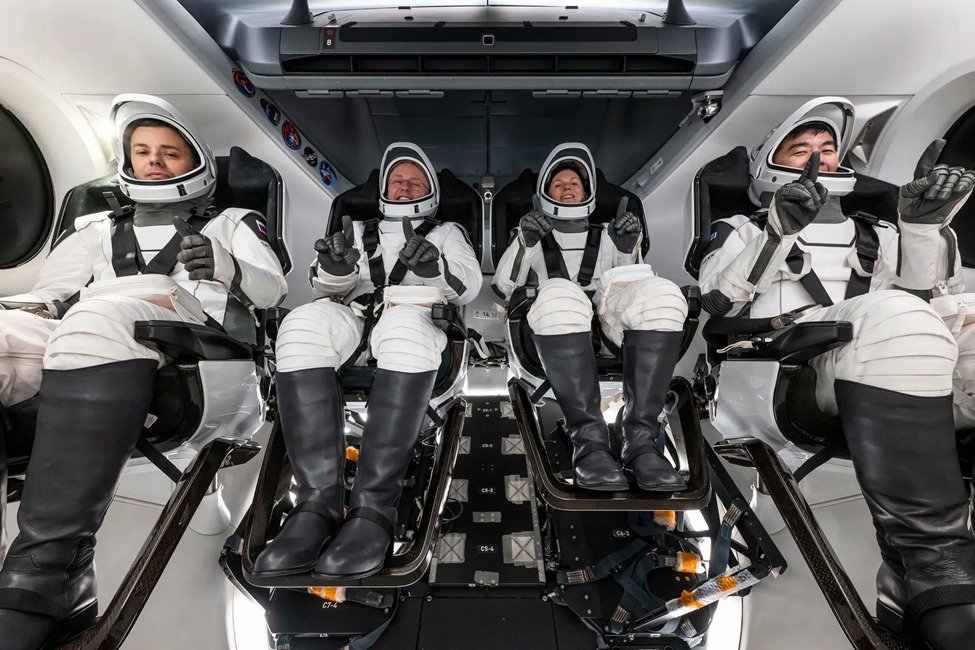 Medical alert on ISS NASA postpones spacewalk