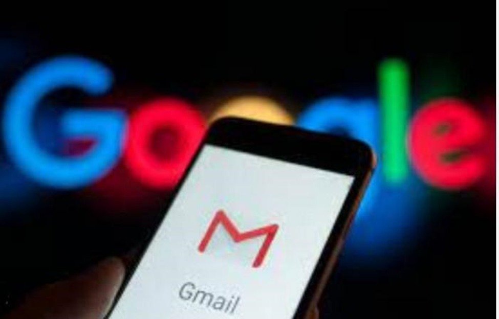Google introduces powerful AI features